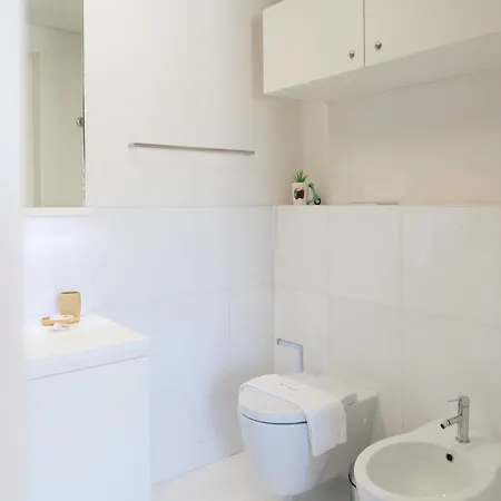 Apartment Flh Saldanha Minimalist Flat Lisbon